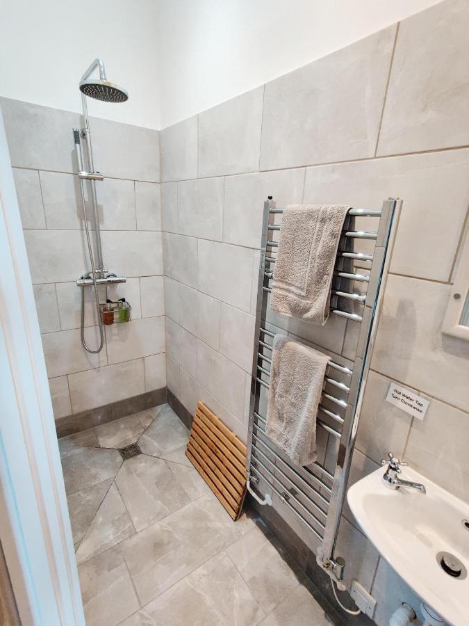 Rose Barn Apartamento West Lavington Exterior foto